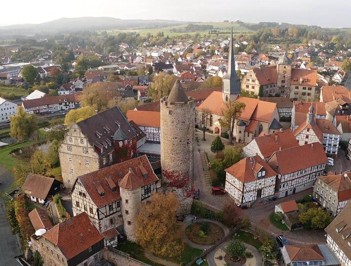 Alte Foersterei - Elegantes Apartment In Der Historischen Hinterburg Schlitz - Nahe Fulda Und Bad Hersfeld Exterior photo